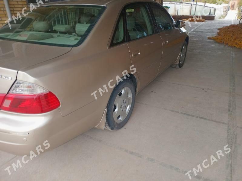 Toyota Avalon 2004 - 240 000 TMT - Мары - img 3