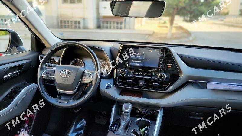 Toyota Highlander 2022 - 670 000 TMT - Ашхабад - img 9