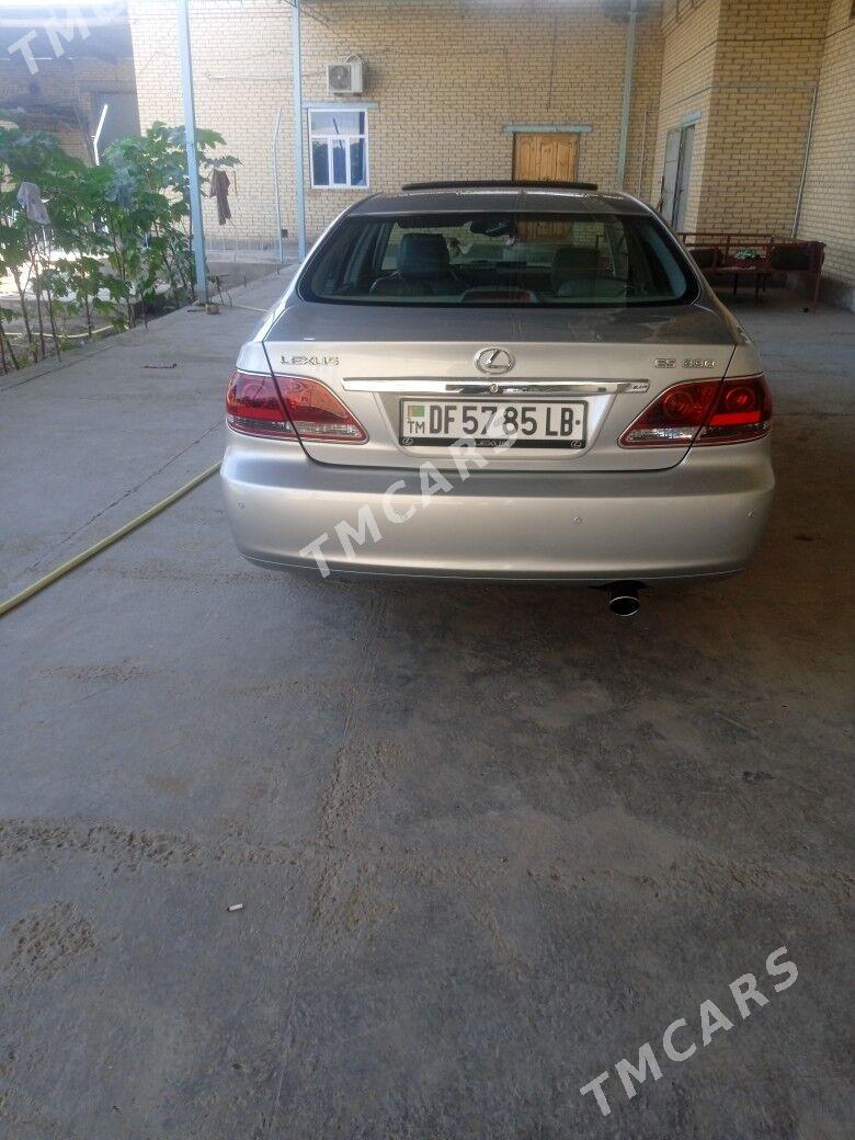 Lexus ES 330 2005 - 180 000 TMT - Дянев - img 2