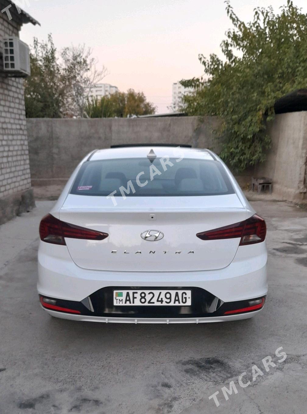 Hyundai Elantra 2020 - 229 000 TMT - Ашхабад - img 7