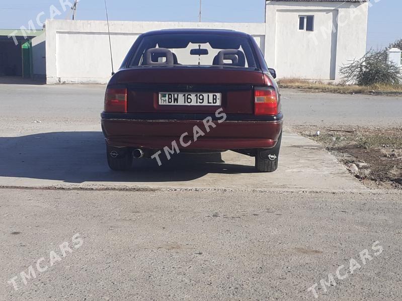 Opel Vectra 1991 - 38 000 TMT - Туркменабат - img 2