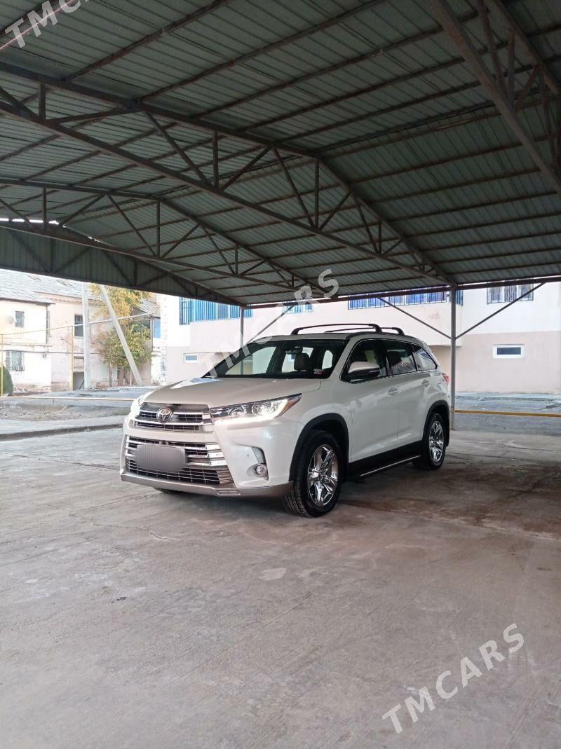 Toyota Highlander 2019 - 550 000 TMT - Мары - img 2