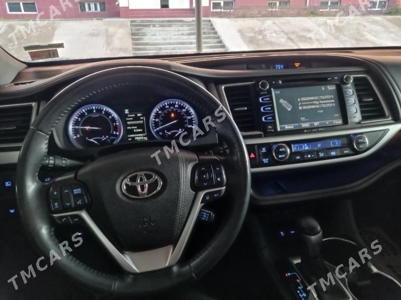 Toyota Highlander 2019 - 550 000 TMT - Мары - img 10