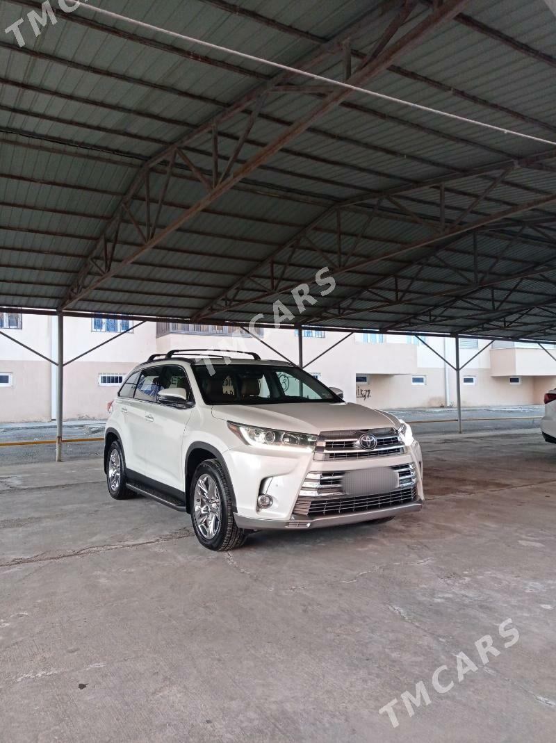 Toyota Highlander 2019 - 550 000 TMT - Мары - img 3