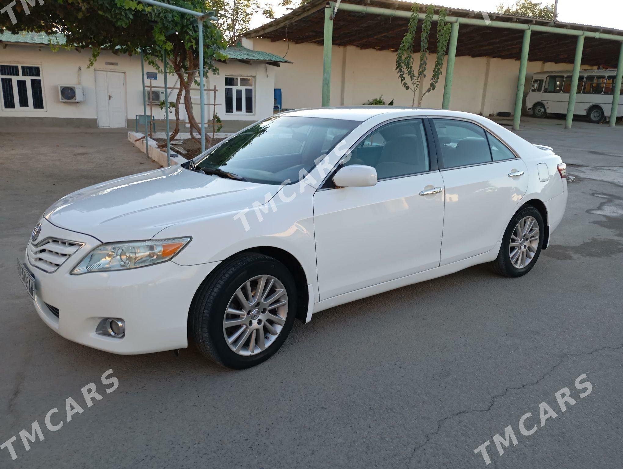 Toyota Camry 2010 - 160 000 TMT - Tejen - img 2