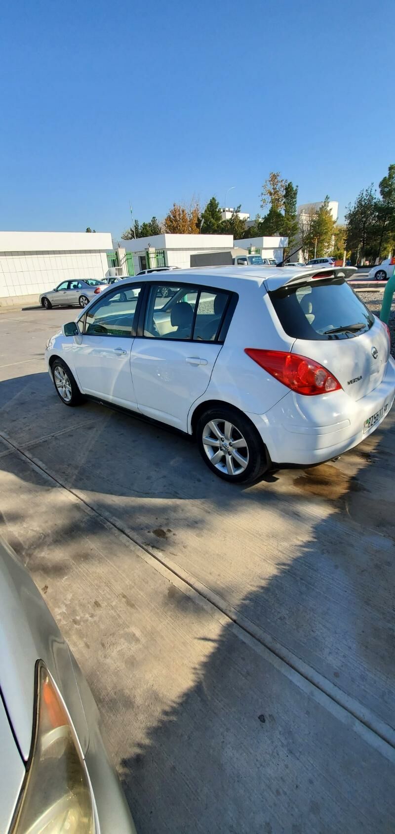 Nissan Versa 2011 - 110 000 TMT - 11 мкр - img 3