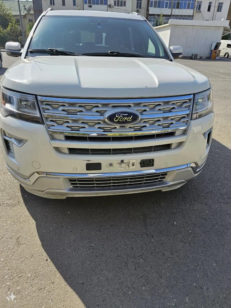 Ford Explorer 2018 - 285 000 TMT - Aşgabat - img 2