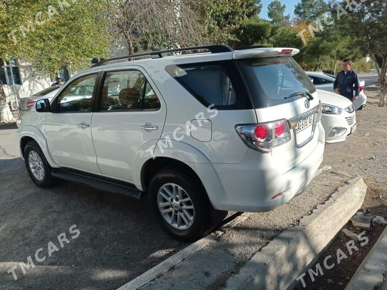 Toyota Fortuner 2013 - 350 000 TMT - Parahat 1 - img 2