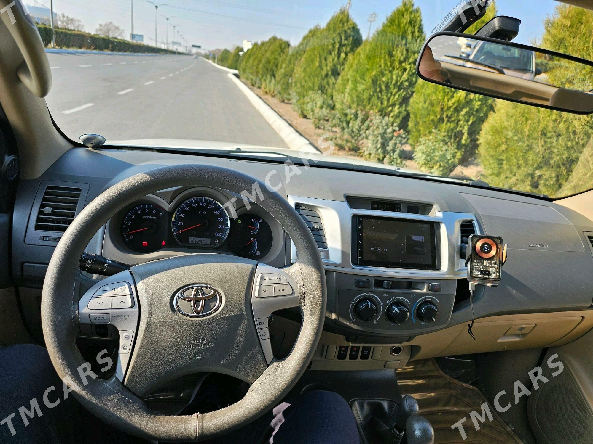 Toyota Fortuner 2013 - 350 000 TMT - Daşoguz - img 7