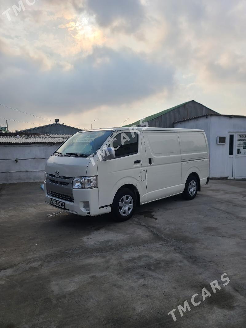 Toyota Hiace 2018 - 370 000 TMT - Bagyr - img 2