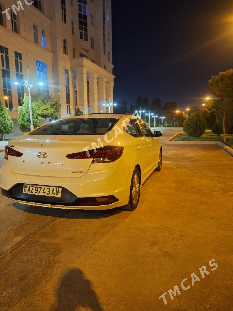 Hyundai Elantra 2020 - 205 000 TMT - Parahat 8 - img 3