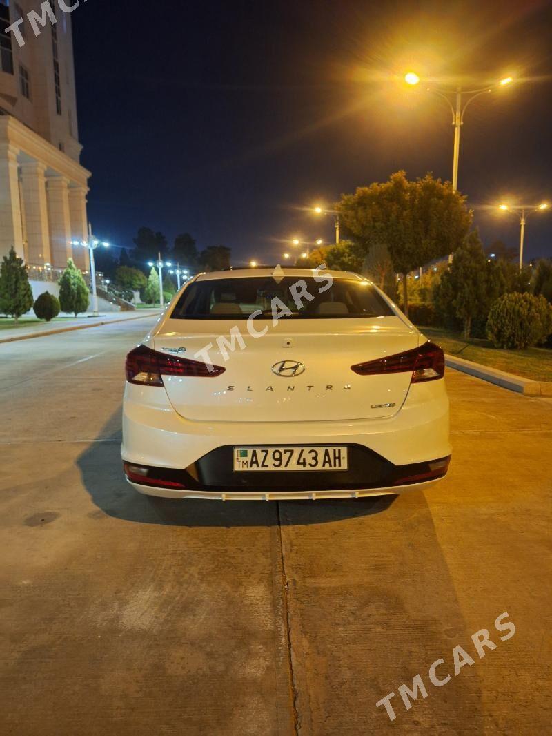 Hyundai Elantra 2020 - 205 000 TMT - Parahat 8 - img 2