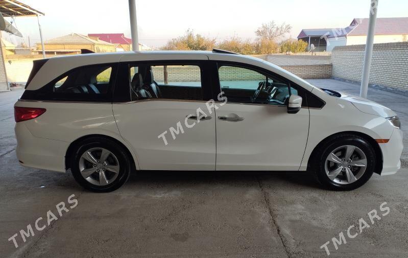 Honda Odyssey 2020 - 420 000 TMT - Мары - img 2