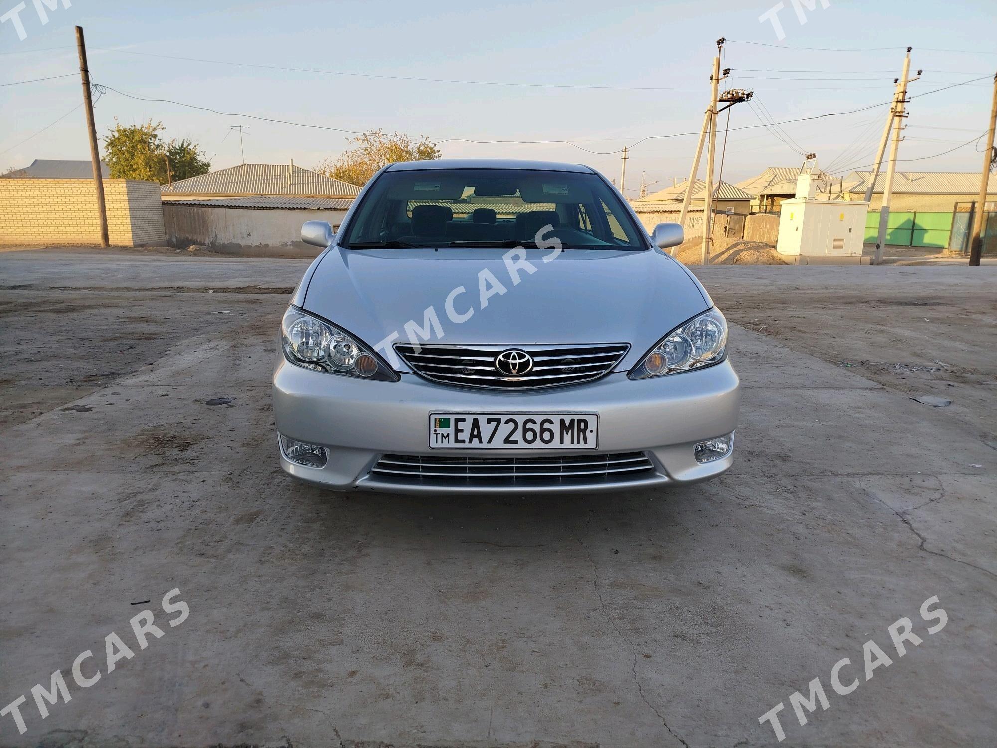 Toyota Camry 2005 - 175 000 TMT - Мургап - img 3