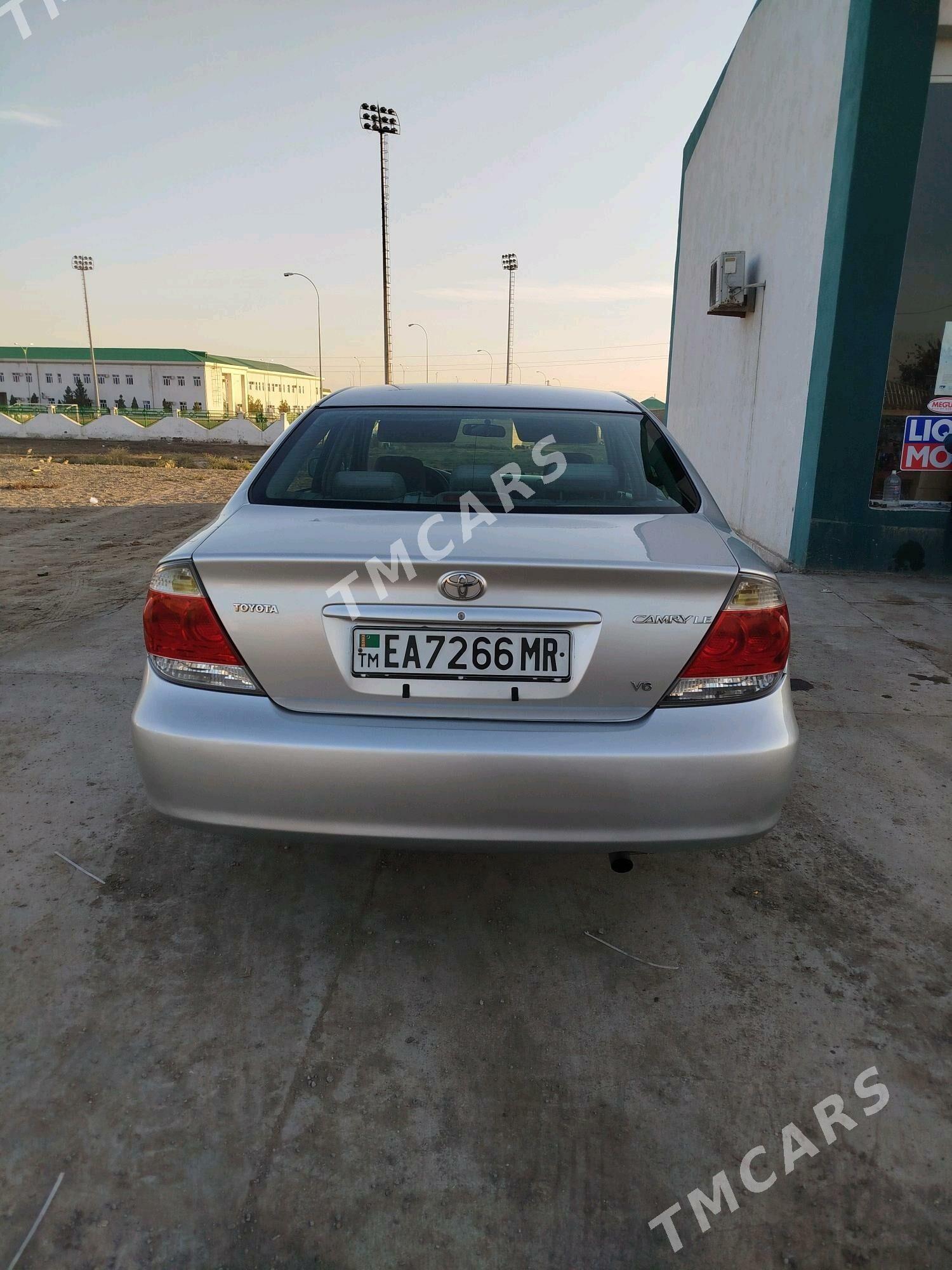 Toyota Camry 2005 - 175 000 TMT - Мургап - img 4