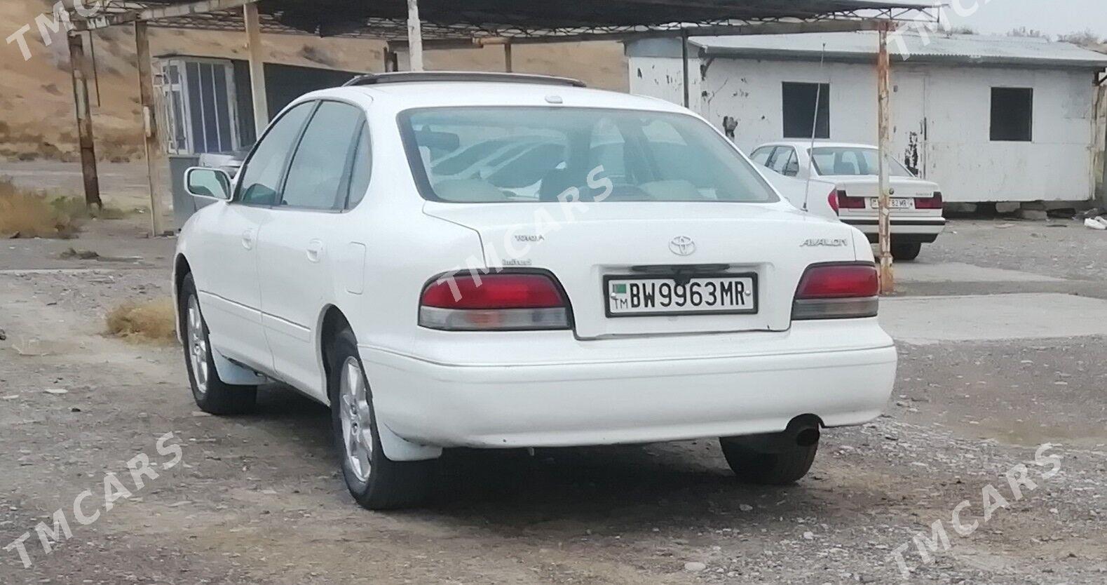 Toyota Avalon 1996 - 105 000 TMT - Ёлётен - img 2