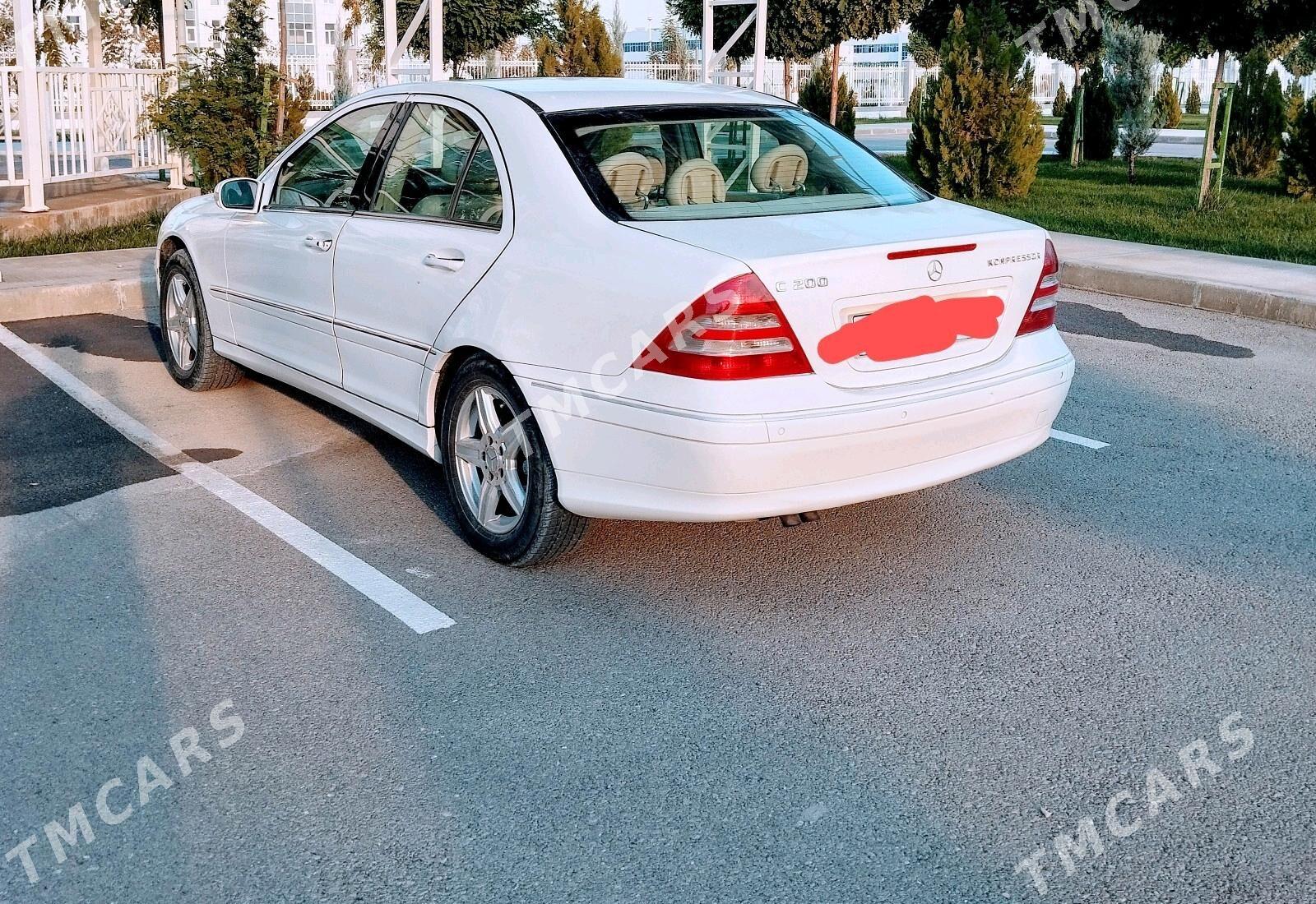 Mercedes-Benz C320 2004 - 115 000 TMT - Бахарден - img 4