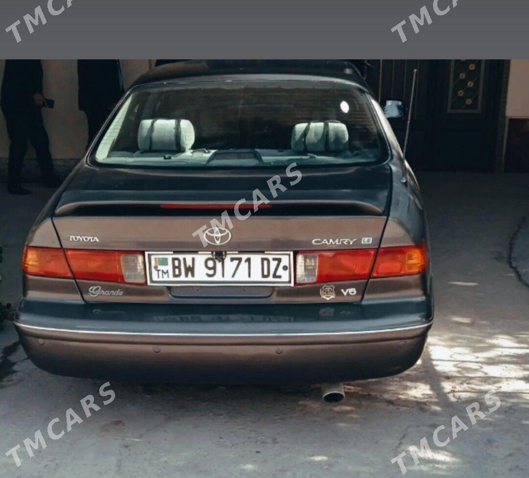 Toyota Camry 2000 - 120 000 TMT - Болдумсаз - img 3