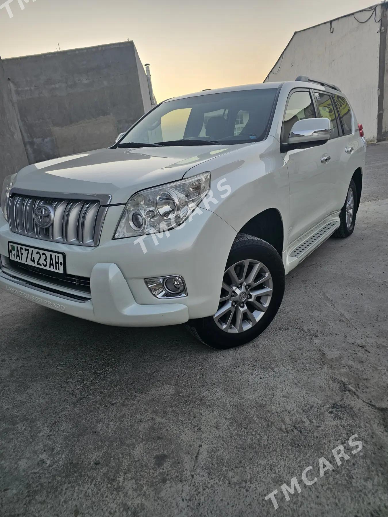 Toyota Land Cruiser Prado 2011 - 455 000 TMT - Aşgabat - img 4