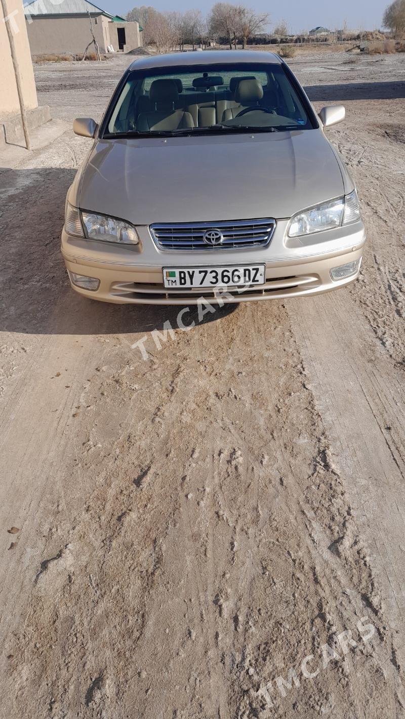 Toyota Camry 2000 - 170 000 TMT - Köneürgenç - img 2