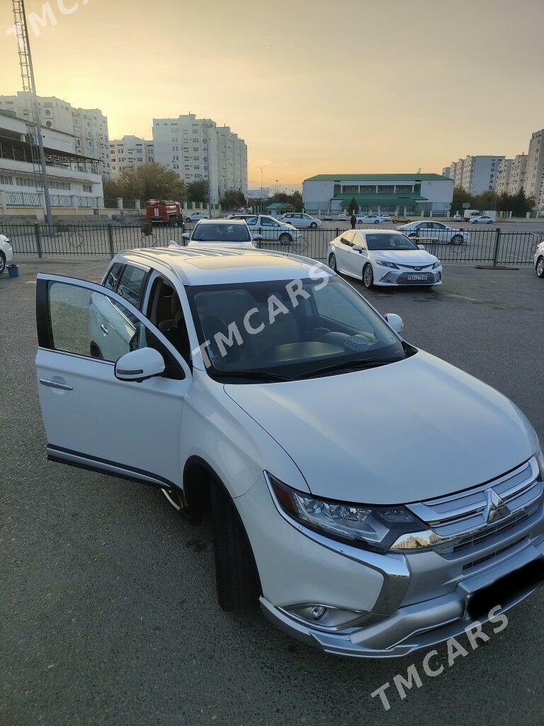 Mitsubishi Outlander 2018 - 265 000 TMT - Aşgabat - img 7