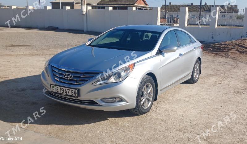 Hyundai Sonata 2010 - 140 000 TMT - Эсенгулы - img 7