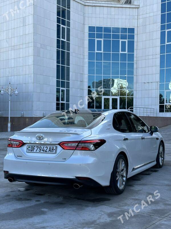 Toyota Camry 2018 - 380 000 TMT - Ашхабад - img 8