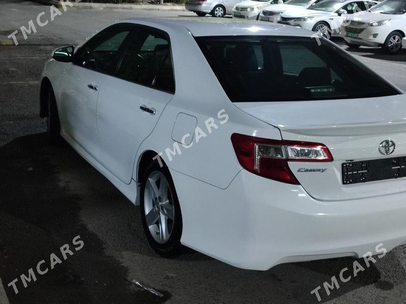 Toyota Camry 2014 - 225 000 TMT - Ашхабад - img 8