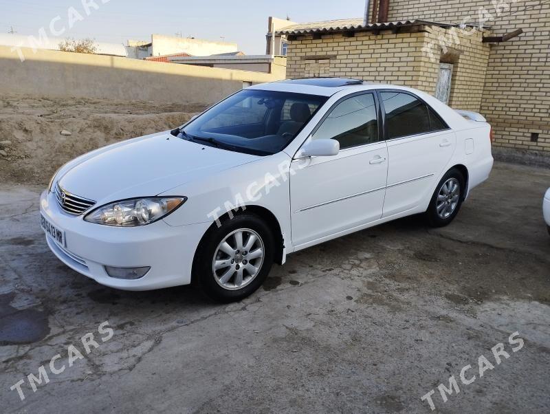 Toyota Camry 2003 - 150 000 TMT - Мары - img 2