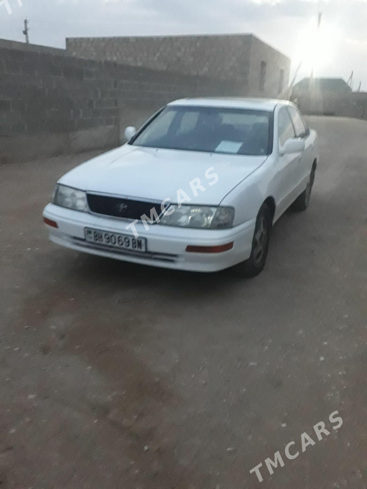 Toyota Avalon 1996 - 95 000 TMT - Гумдаг - img 5