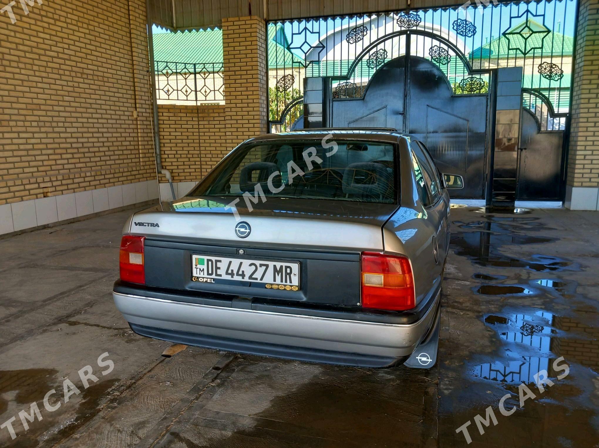 Opel Vectra 1990 - 38 000 TMT - Мары - img 2