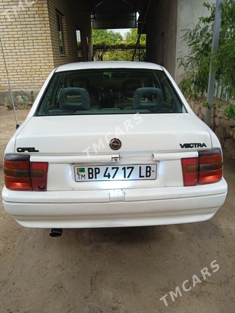 Opel Vectra 1993 - 22 000 TMT - Достлук - img 2