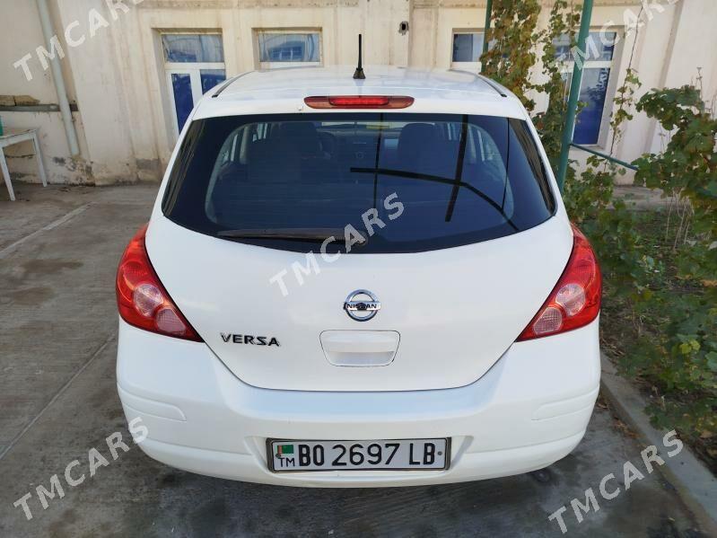 Nissan Versa 2012 - 80 000 TMT - Туркменабат - img 7