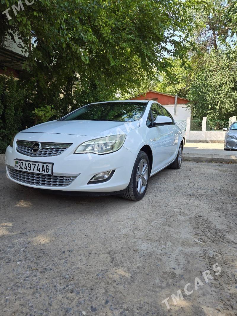 Opel Astra 2010 - 97 000 TMT - 30 мкр - img 4