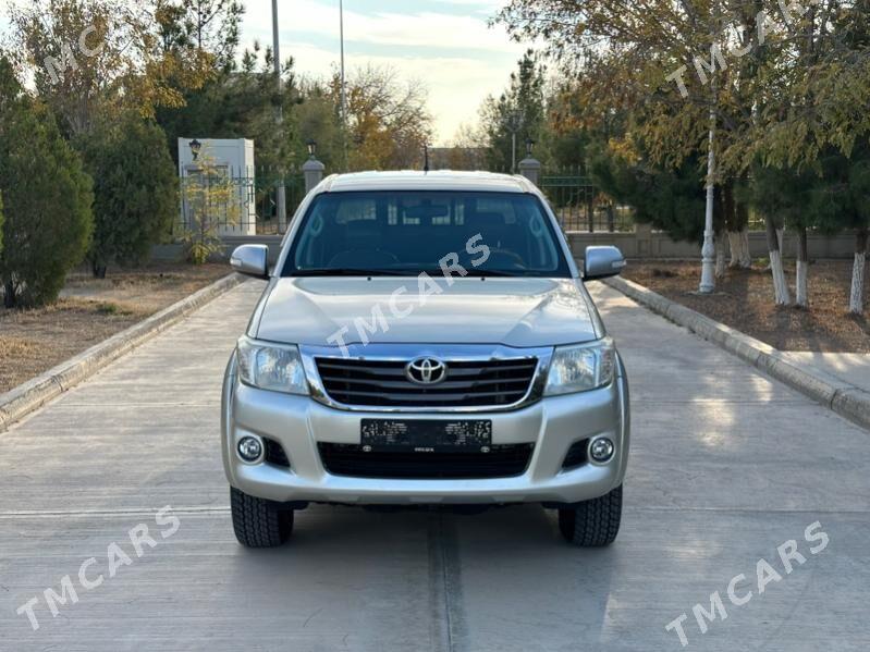 Toyota Hilux 2015 - 350 000 TMT - Балканабат - img 3