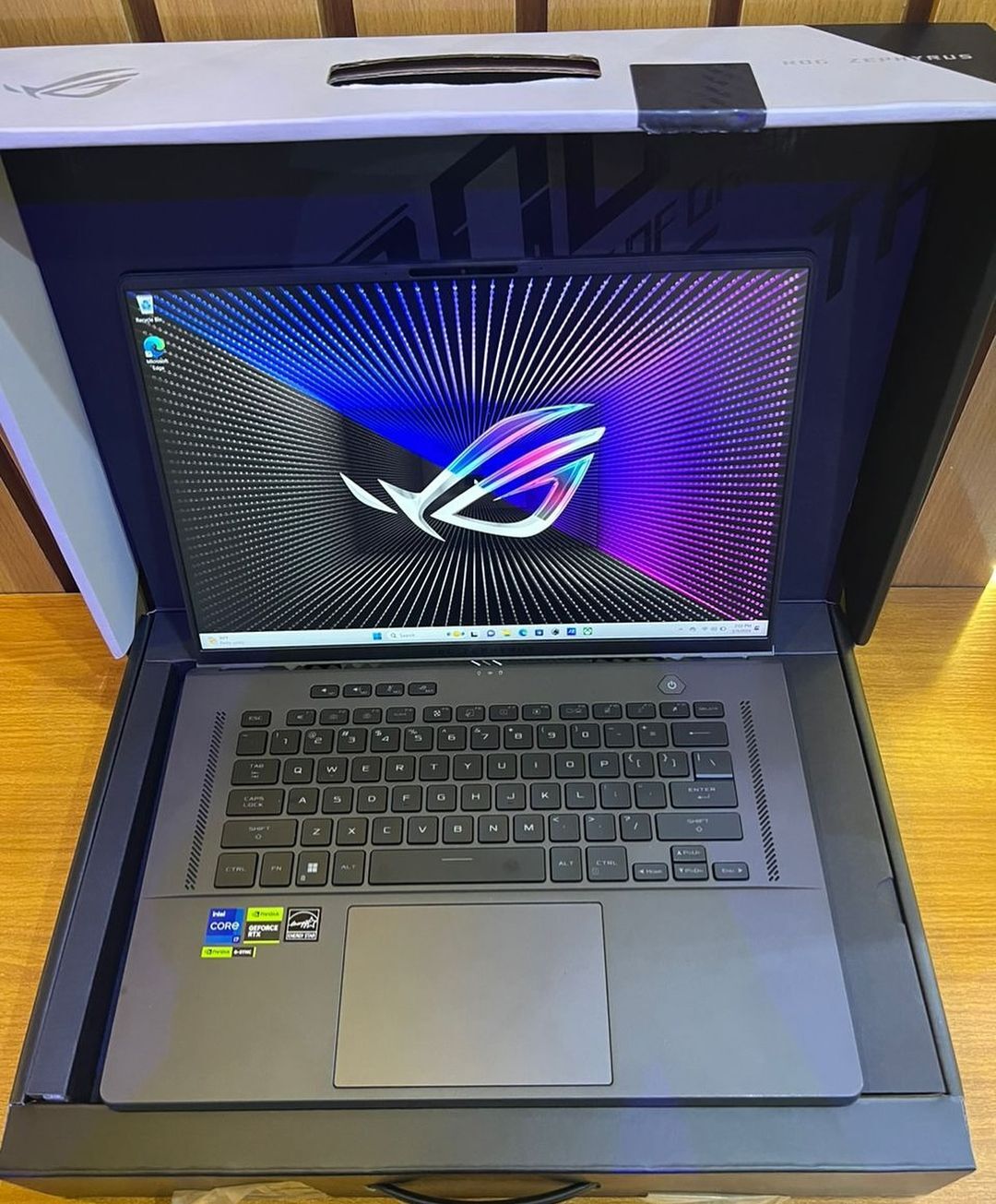 ROG ZEPHYRUS/i7/RTX4070/RAM 16 - Aşgabat - img 8