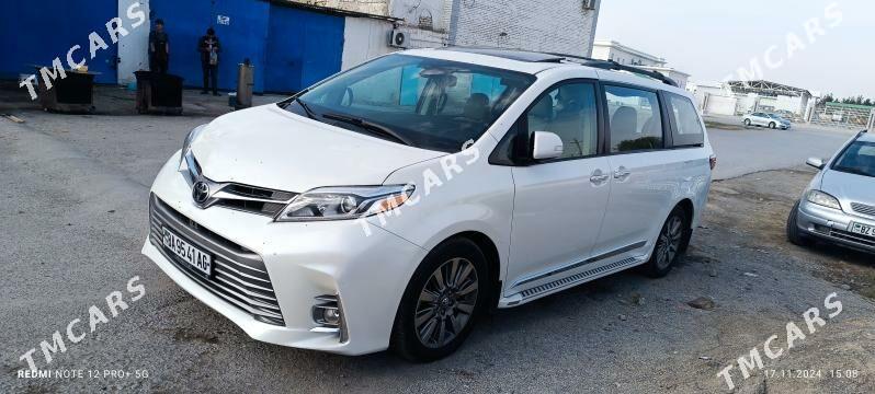 Toyota Sienna 2019 - 500 000 TMT - Ашхабад - img 2