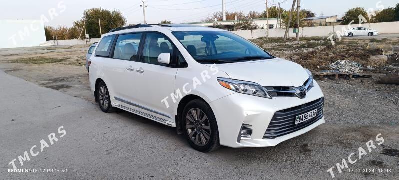 Toyota Sienna 2019 - 500 000 TMT - Ашхабад - img 3