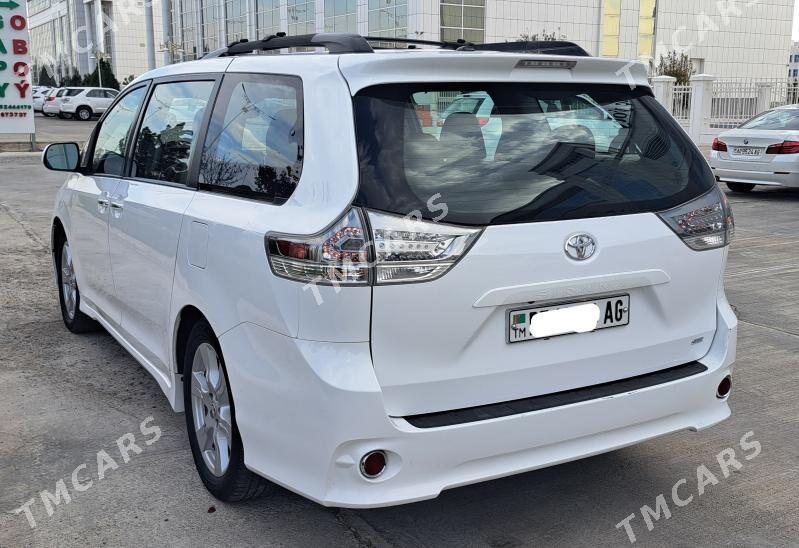 Toyota Sienna 2017 - 329 000 TMT - Ашхабад - img 4