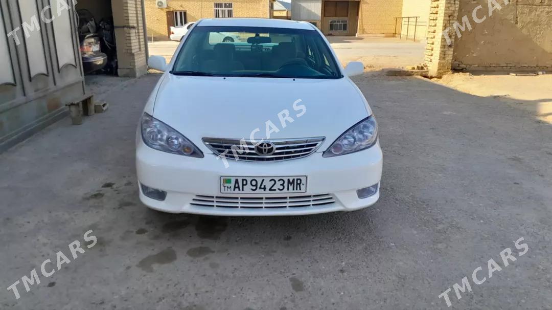 Toyota Camry 2003 - 160 000 TMT - Мары - img 2