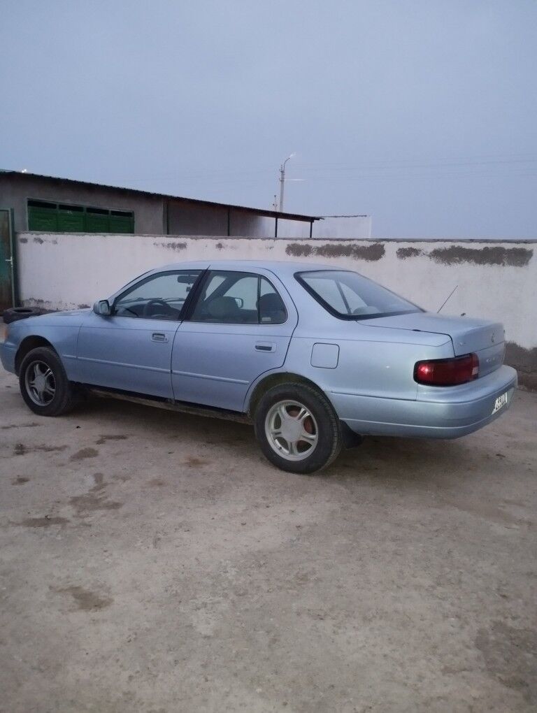 Toyota Camry 1996 - 70 000 TMT - Кёнеургенч - img 3