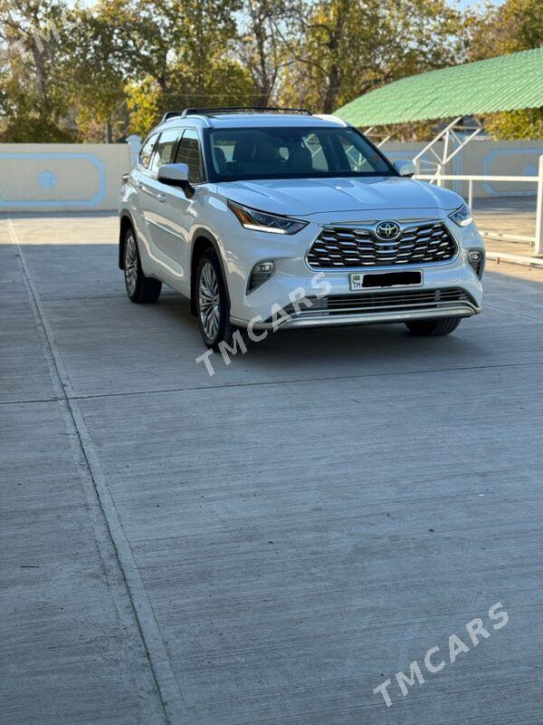 Toyota Highlander 2021 - 680 000 TMT - Мары - img 4