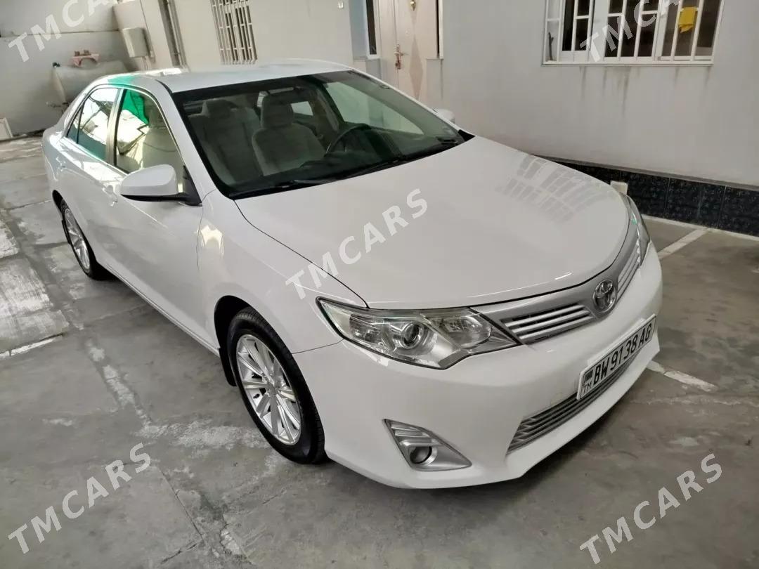 Toyota Camry 2013 - 245 000 TMT - Ашхабад - img 3