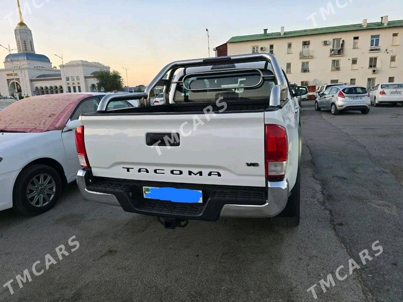 Toyota Tacoma 2018 - 330 000 TMT - Мир 7 - img 4