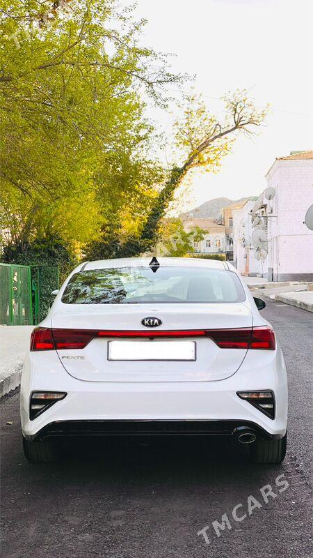 Kia Forte 2019 - 190 000 TMT - Туркменбаши - img 4