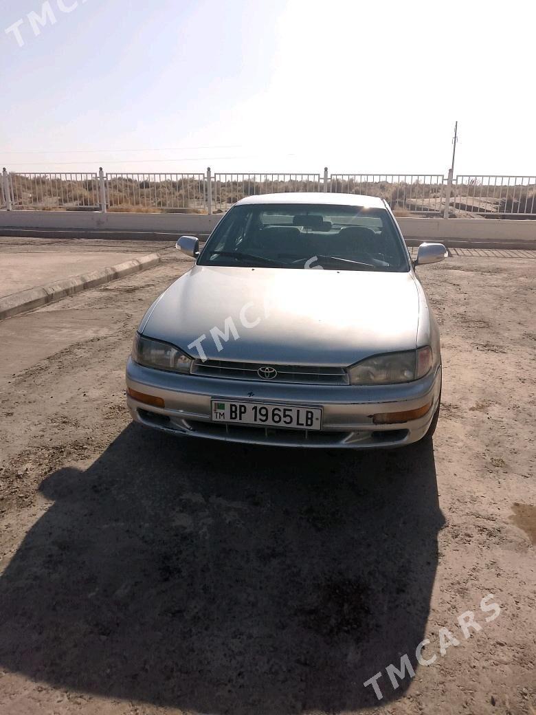 Toyota Camry 1993 - 70 000 TMT - Халач - img 2