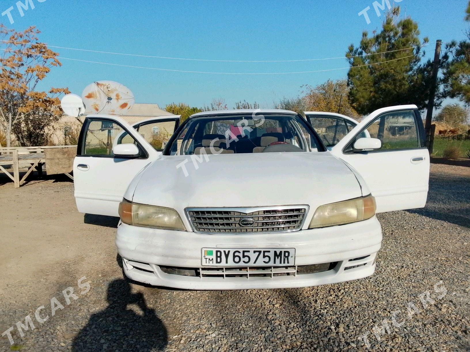 Nissan Cefiro 1995 - 30 000 TMT - Ýolöten - img 9