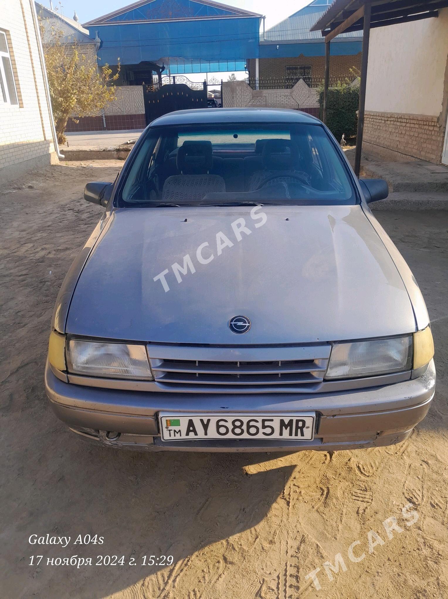 Opel Vectra 1991 - 27 000 TMT - Мары - img 4