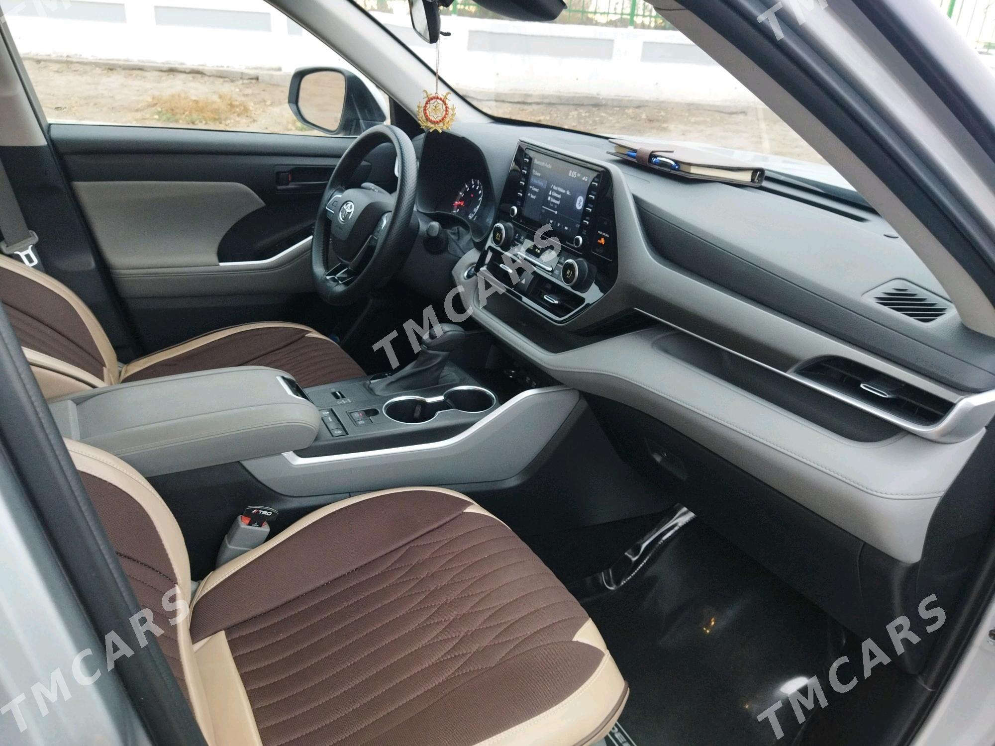 Toyota Highlander 2021 - 500 000 TMT - Дашогуз - img 6