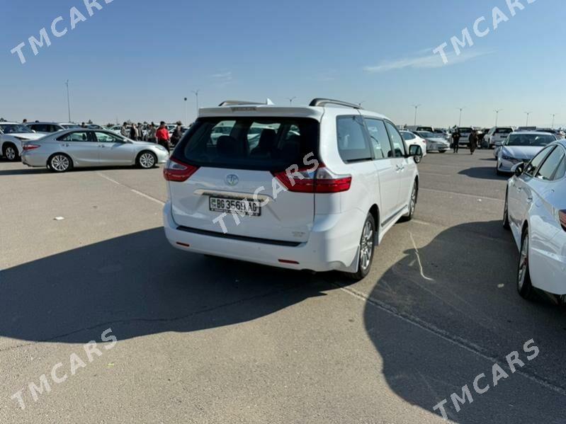 Toyota Sienna 2019 - 525 000 TMT - Ашхабад - img 4